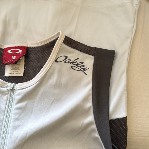 Oakley Track Suit - Picture 12 of 12